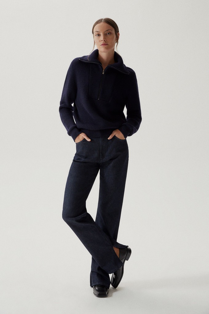 The Merino Wool Half-zip Sweater - Oxford Blue from Urbankissed