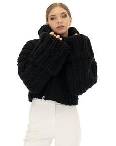 Crop Turtle Neck Jumper - Black via Urbankissed