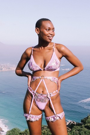 Oakley - Front Strappy Triangle Lace Bralette from Urbankissed