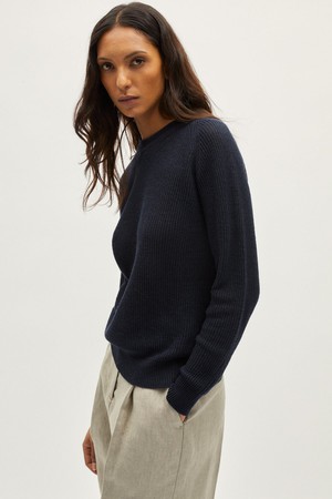 The Linen Cotton Raglan Sweater - Blue Navy from Urbankissed