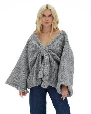 Chunky Bow Sweater - Grey from Urbankissed