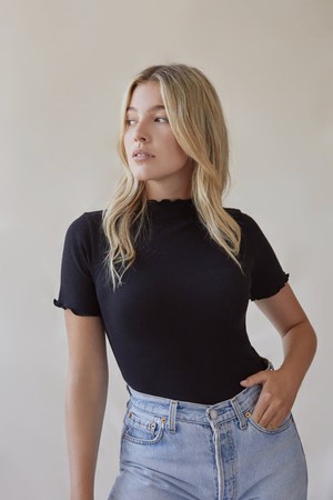 The Lola - Ruffle Tee - Black from Urbankissed