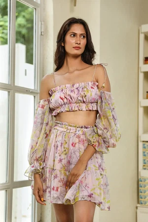 Floral Co-ord Set - Skirt & Longsleeve Off Shoulder Crop Top Bandeau from Urbankissed