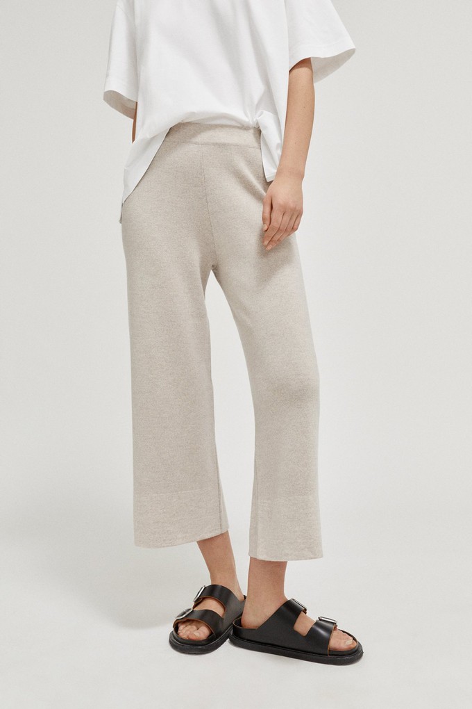 The Merino Wool Wide Leg Pants - Greige from Urbankissed