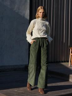 Corduroy Pleat Pant in Hunter Green via Urbankissed