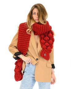 Bubble Ribbed Scarf - Red from Urbankissed
