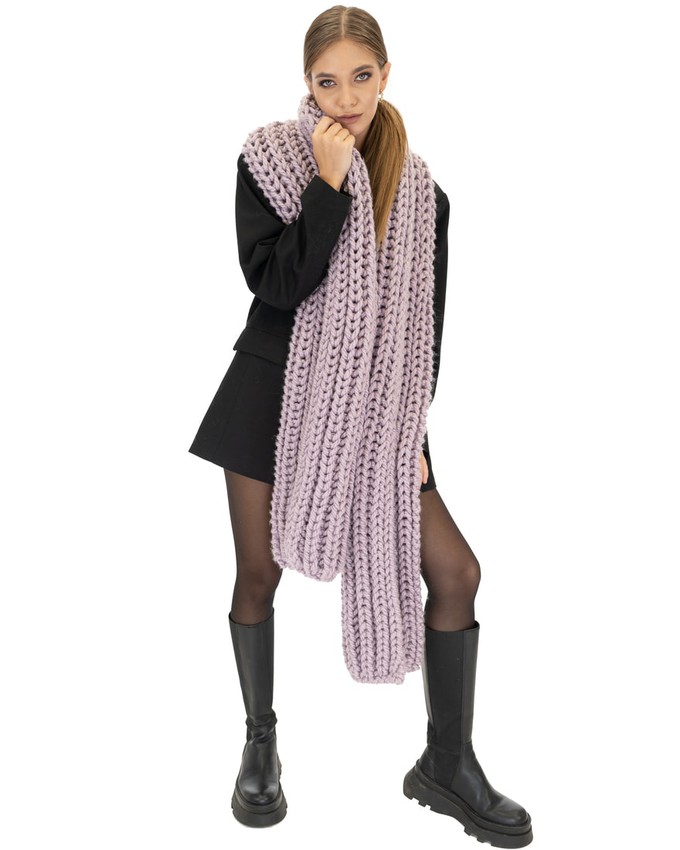 Ribbed Chunky Scarf - Lilac from Urbankissed