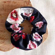 Floral Velvet Scrunchie via Urbankissed