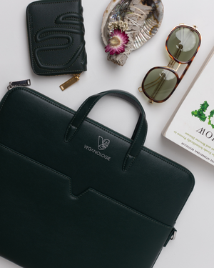 Saturn Laptop Bag from Veganologie Saturn Laptop Bag from Veganologie