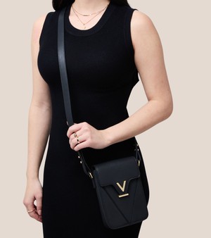 Luna Compact Vegan Bio-Based Bamboo Phone Bag in Black from Votch