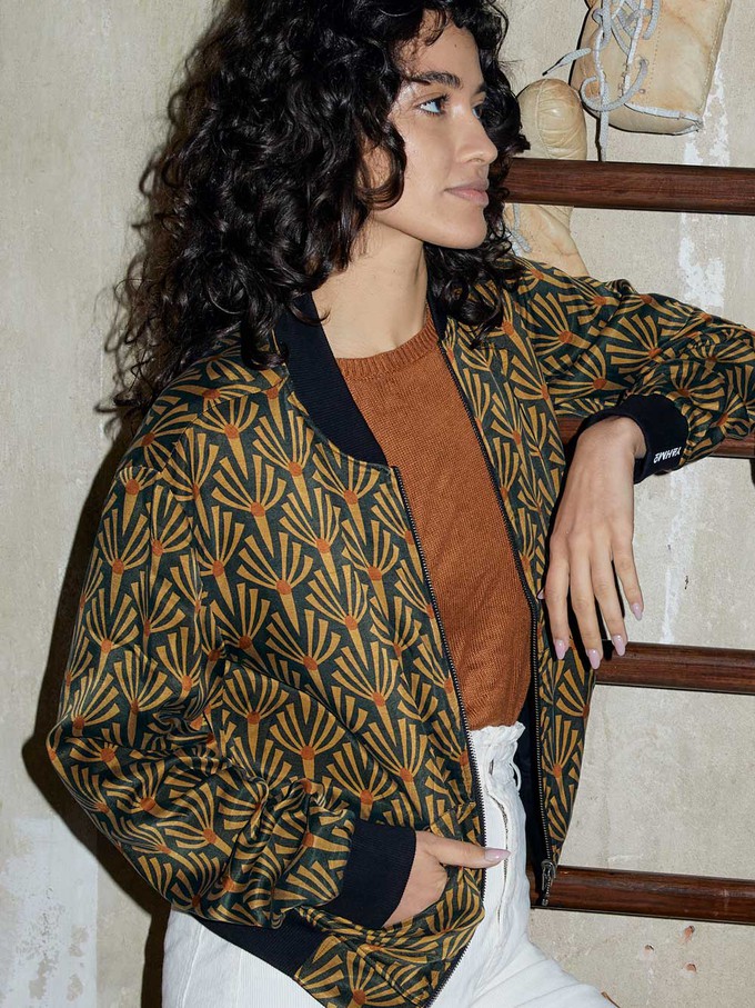 Ruth Wendejacke Artdeco/Black from Yahmo