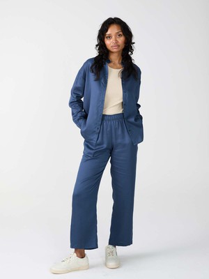 Hilde Hose blau from Yahmo