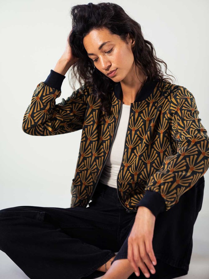 Ruth Wendejacke Artdeco/Black from Yahmo